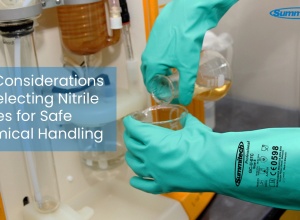 Key Considerations for Selecting Nitrile Gloves for Safe Chemical Handling